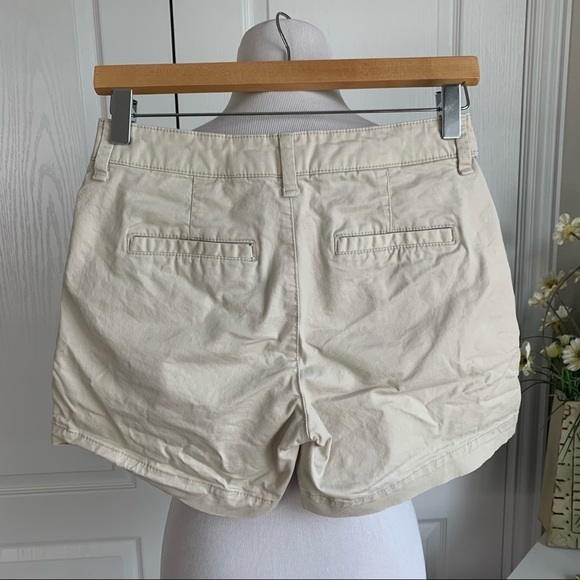 Gap 00 Bermuda Khaki Shorts - Picture 8 of 11